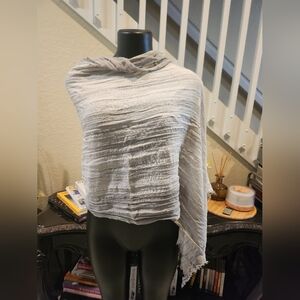 Vince Camuto scarf